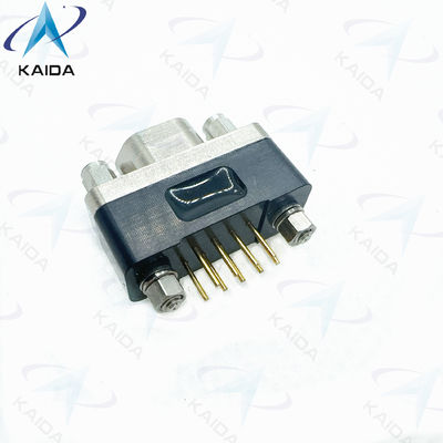 垂直MIL-DTL-83513 直角ソケット マイクロD PCBコネクタ 金上ニッケルコンタクトプレート GMR7580-9S2BPN